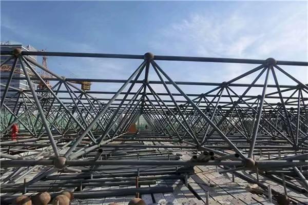 九台螺栓球网架结构在加工时应该注意的问题有哪些